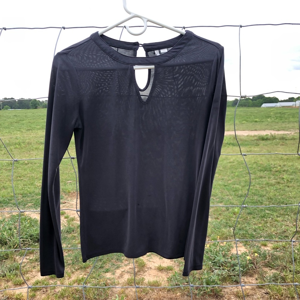 Navy blue top